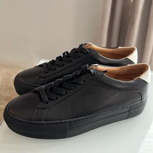 KOIO Capri in Nero -brand new made in Italy - size 37